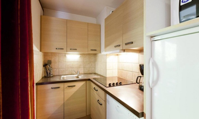 Brides-les-Bains Apartment | 5th floor, balcony, tv, ski locker, 56m², Brides Les Bains