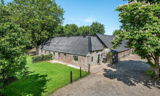 Spjald House | 6 bedroom beautiful home in Spjald