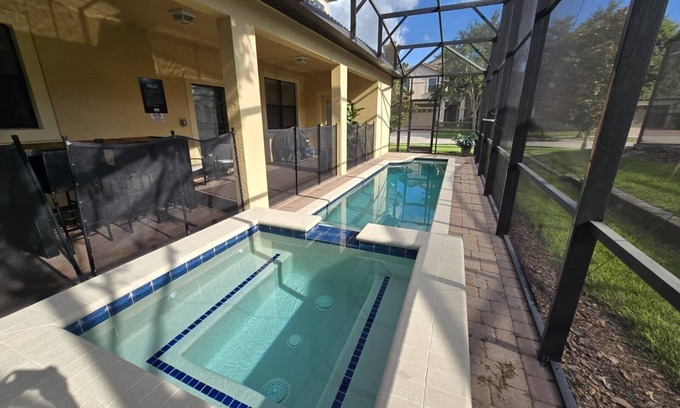 Davenport House | 6-Bedroom Private Pool House – ChampionsGate