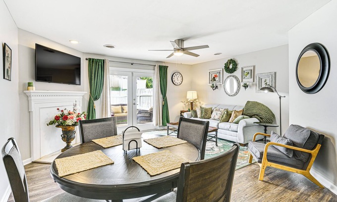 Clarksville House | 6 Mi to Dtwn: Dog-Friendly Clarksville Home!