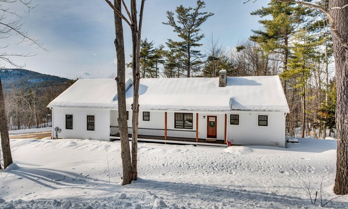 Gilford House | 6 Mi to Lake Winnipesaukee: New Hampshire Home