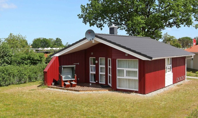 Lensterstrand House | 6 person holiday home in GROEMITZ
