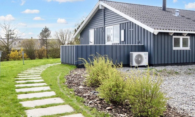 Hvidbjerg Strand House | 6 person holiday home in Børkop-By Traum