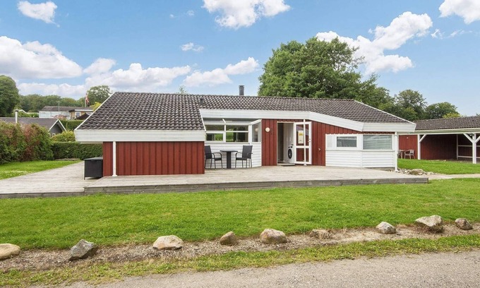 Bjert House | 6 person holiday home in Bjert-By Traum
