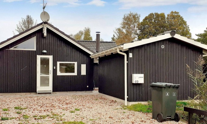 Hoensinge House | 6 person holiday home in Højby