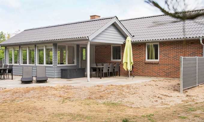 Henne House | 6 person holiday home in Henne