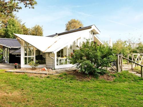Jegum House | 6 person holiday home in Oksbøl
