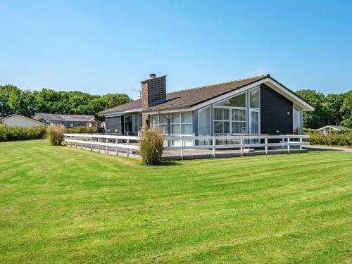 Mommark Strand House | 6 person holiday home in Sydals
