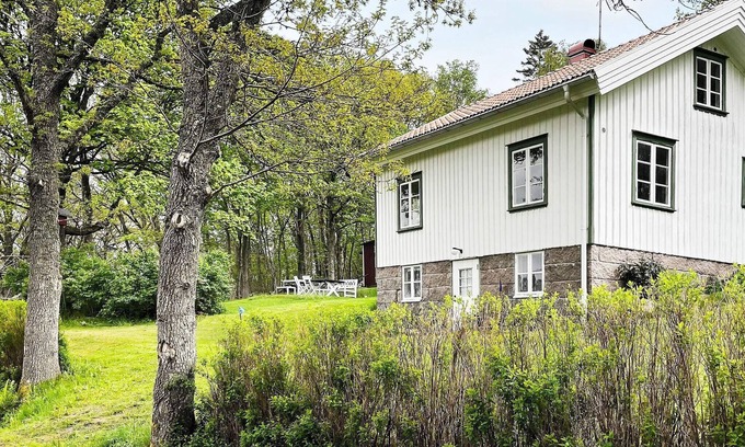 Brastad House | 6 person holiday home in BRASTAD-By Traum