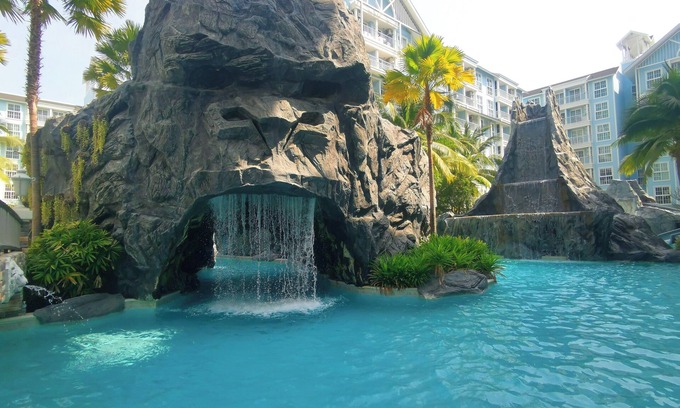 Sattahip Condo | 632 Grand Florida Beachfront Condo Resort Luxury; Beachfront