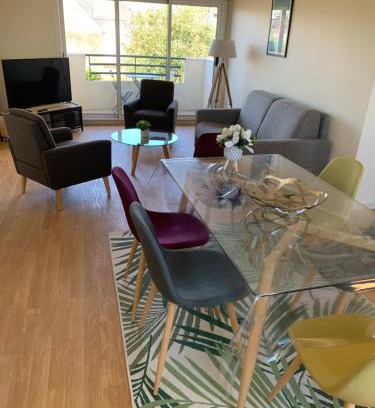 Vannes Apartment | 65 m2 Centre vannes 2 ch wifi parking