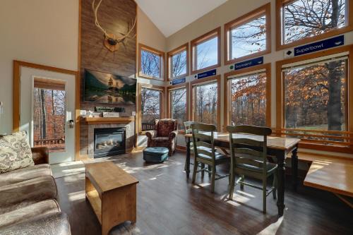 Boyne Falls House | 692 Disciples Village Condo