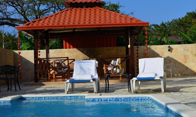 La Esplanada Apartment | 6BD guest-friendly condo complex with pool/cable TV/BBQ/Wi-Fi/parking