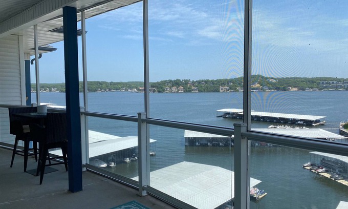 Lake Ozark Condo | 6th Floor Views! 2-Bedroom, 2-Bathroom. Beautiful Lakeside Pool!