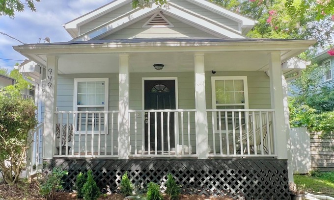 Peoplestown House | 7-Bed Atlanta Retreat – Sleeps 10 Near BeltLine & Downtown