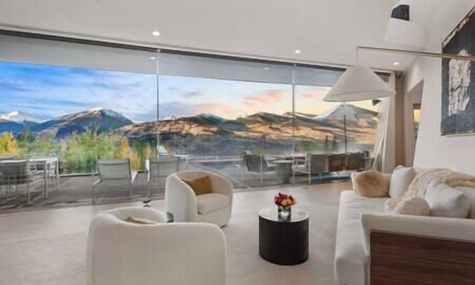 Aspen House | 7 BEDROOM HOME STARWOOD ASPEN COLORADO