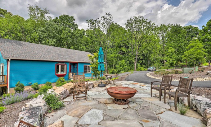 Skyland Apartment | 7 Mi to Dtwn Asheville: Apartment w/Patio