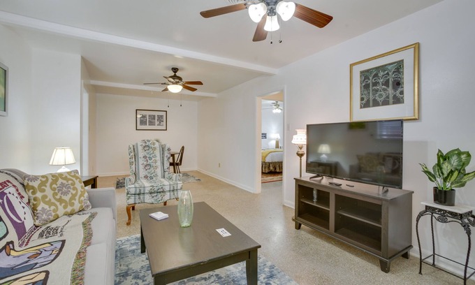 Metairie House | 7 Mi to Dtwn NOLA: Pet-Friendly Home w/Yard