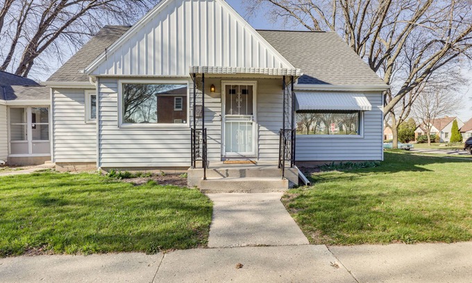 Milwaukee House | 7 Mi to Lake Michigan: Milwaukee Vacation Rental