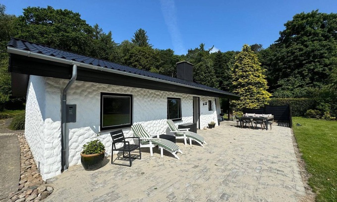 Lyngsbæk Strand House | 7 person holiday home in Ebeltoft-By Traum