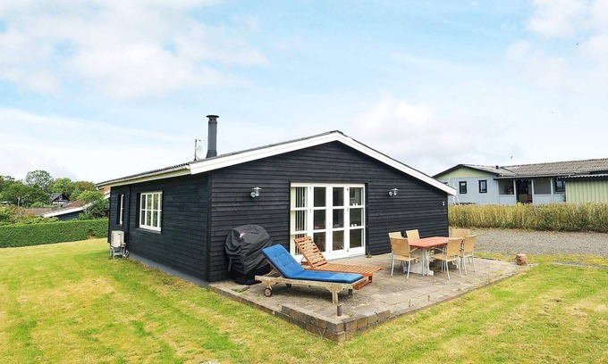 Floutrup House | 7 person holiday home in Roslev