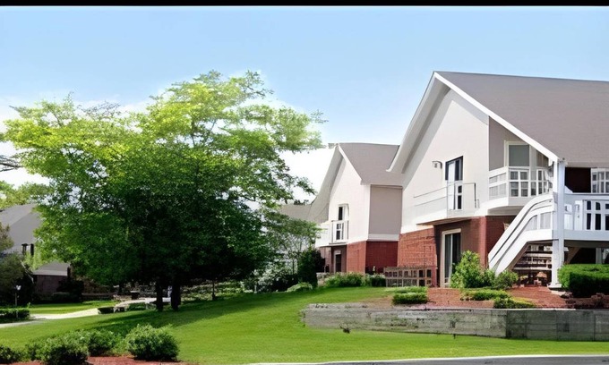 Binghamton Hotel | 70 m² Hotel ∙ 127 guests