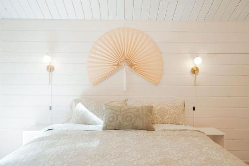 Nevada City House | 70s Retro Retreat Nevada City