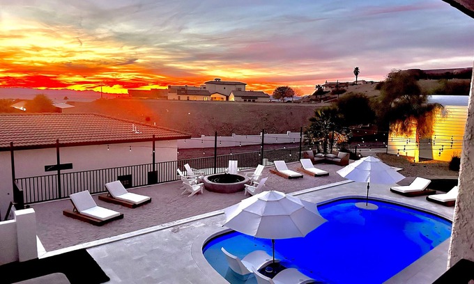 Lake Havasu City House | 7200 Sq Ft Luxury Compound ~ 8BR/9BA ~ 1.5 Acre