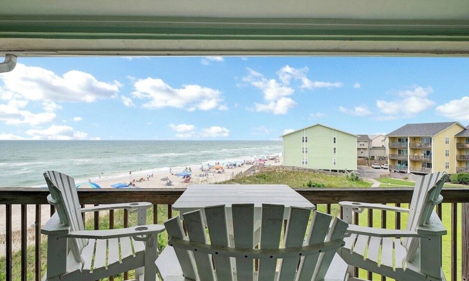 Surf City Condo | 738 Surf Condo - 2BR 2BA Sleeps 6 Oceanfront - Awesome Community Pool w/Fitness