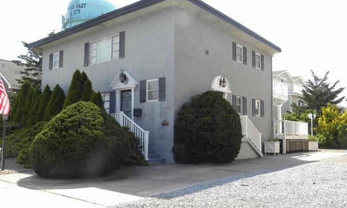 Townsend's Inlet House | 7908 Central Avenue 1st Floor