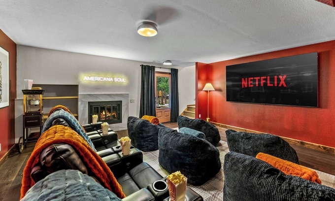 Colorado Springs House | 7k sq/ft! Gym, Theatre, Hot Tub, Sauna, Game Room, Golf, Sleeps 28 - Family Fun!
