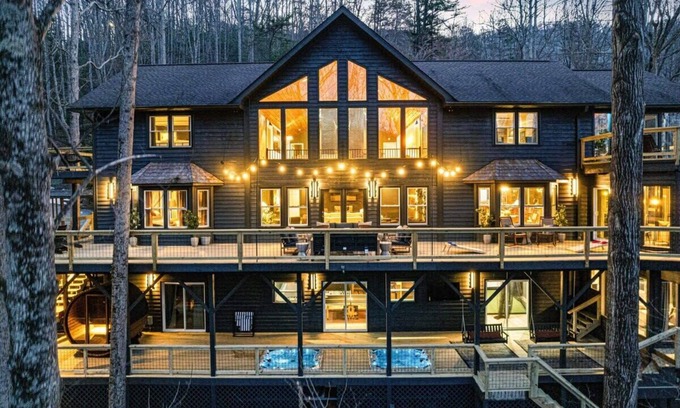 Asheville House | 7k sq ft Mountain Estate -The Most Epic Experience