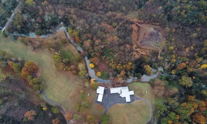 Guntersville House | 8. Beautiful secluded creek front lodge sleeps 19