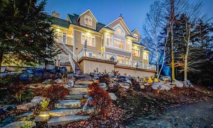 Minett Cottage | 8 bedroom, 6 bath, Private Paradise!!! Bruce Lake! 100' of Sandy Shoreline!
