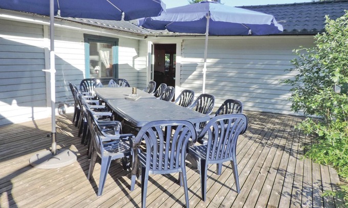 Plingshult House | 8 bedroom accommodation in Laholm
