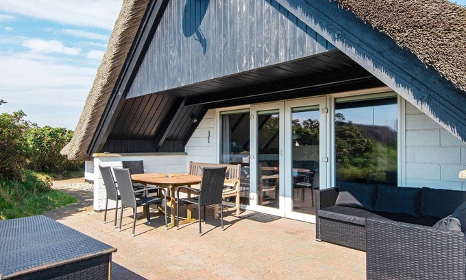 Nørre Lyngvig House | 8 person holiday home in Ringkøbing