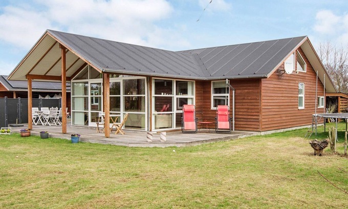 Fjellerup Strand House | 8 person holiday home in Glesborg