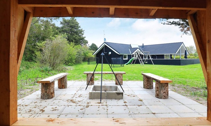 Blavand Strand House | 8 person holiday home in Blåvand