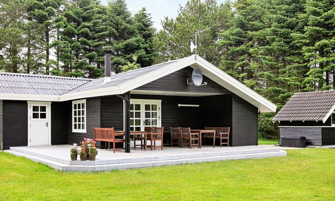 Sundstrup House | 8 person holiday home in Højslev