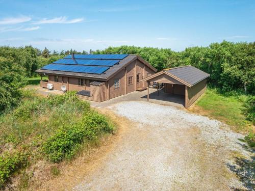 Lodbjerg Hede House | 8 person holiday home in Ringkøbing