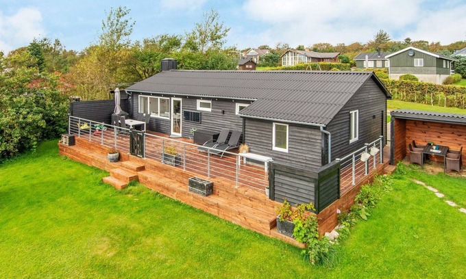 Remmer Strand House | 8 person holiday home in Struer