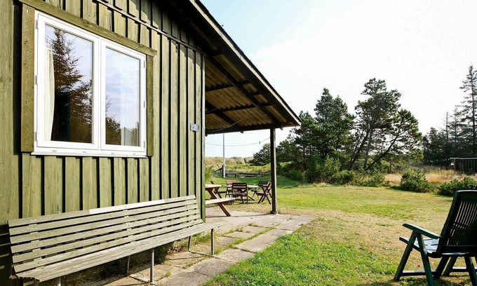 Bratten Strand House | 8 person holiday home in Jerup