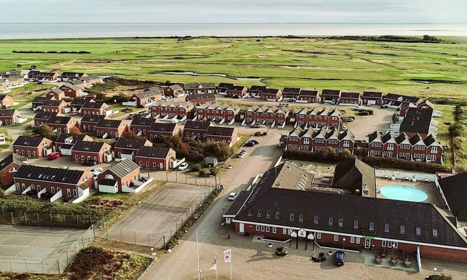 Sønderstrand House | 8 person holiday home in Rømø-By Traum