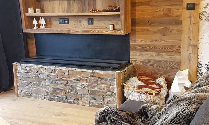 Jeux Apartment | 80 m2, ski in/out center Alpe d'huez, luxury 8p 3bdrm 3bathroom 3 terraces with fireplace SPOT