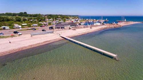 Mommark Villa | 800M To The Beach, Lovely Little House ,Good View