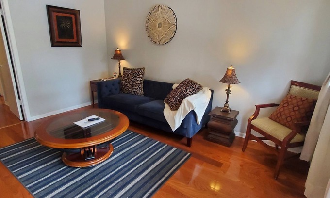 West Monroe Apartment | 803A for work or short stays