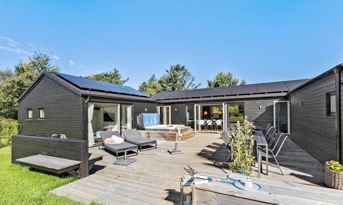 Grenaa House | 8532 Grenaa - Fridavej 66