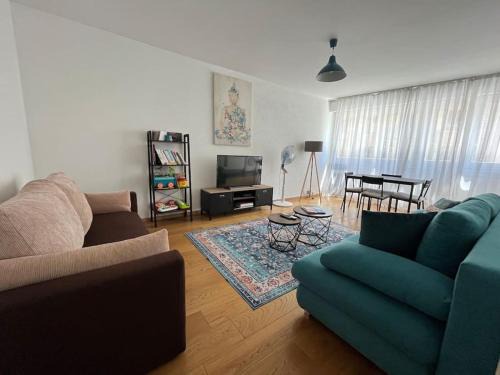 Pierres du Niton Apartment | 85m2 au centre-ville à 2 pas du Jet d'eau