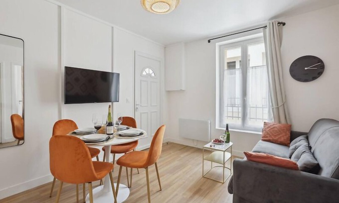 Montreuil Apartment | 863 Suite Hortensia - Superb Apartment