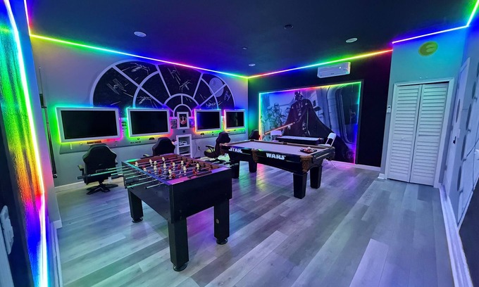 Davenport Villa | 8BR Villa w/Private Pool, Game Room, Media Room, Themed Bedrooms – Near Disney